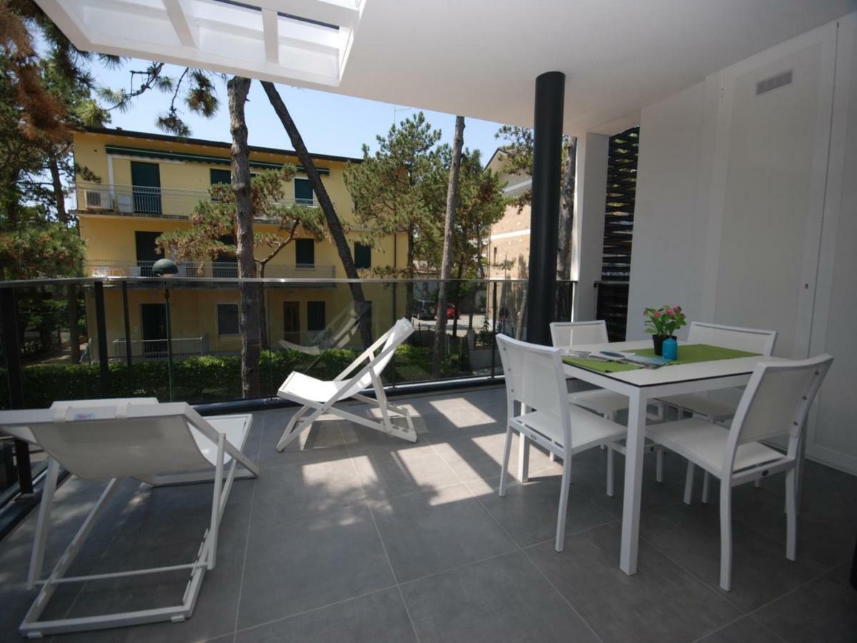 Residenza Due Perle Apartment Lignano Sabbiadoro Exterior photo